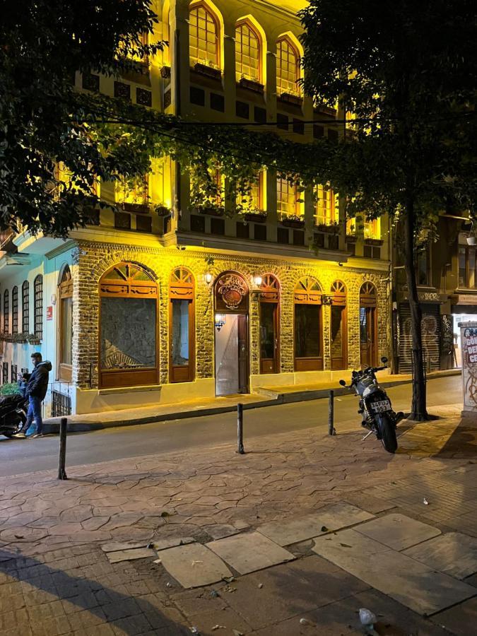 Centrally Located, 2+1 House In Taksim, Cihangir Lejlighed Istanbul Eksteriør billede