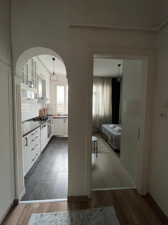 Centrally Located, 2+1 House In Taksim, Cihangir Lejlighed Istanbul Eksteriør billede