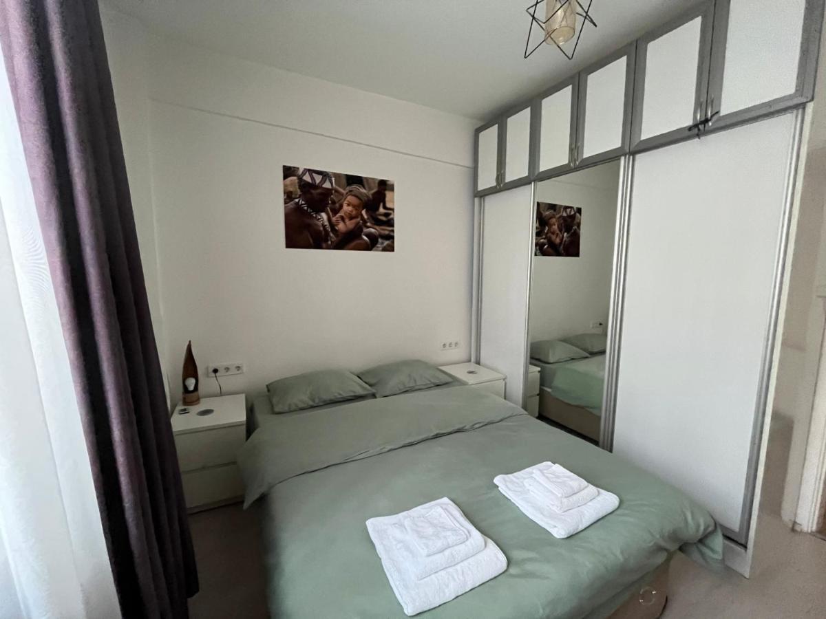 Centrally Located, 2+1 House In Taksim, Cihangir Lejlighed Istanbul Eksteriør billede