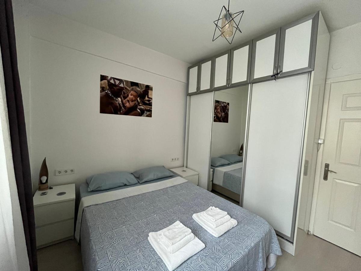 Centrally Located, 2+1 House In Taksim, Cihangir Lejlighed Istanbul Eksteriør billede